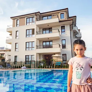 Willa Ina & Eva Bayview Deluxe, Burgas
